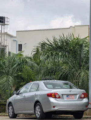 Toyota Corolla 2009 Silver