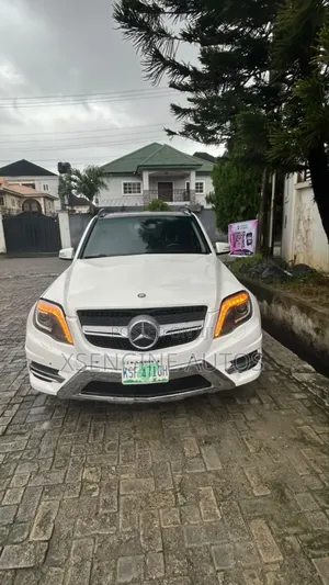 Mercedes-Benz GLK-Class 350 4MATIC 2014 White