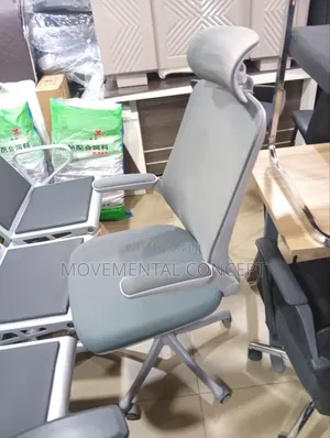 Gray Mesh Office High Back Swivel Chair With Headrest