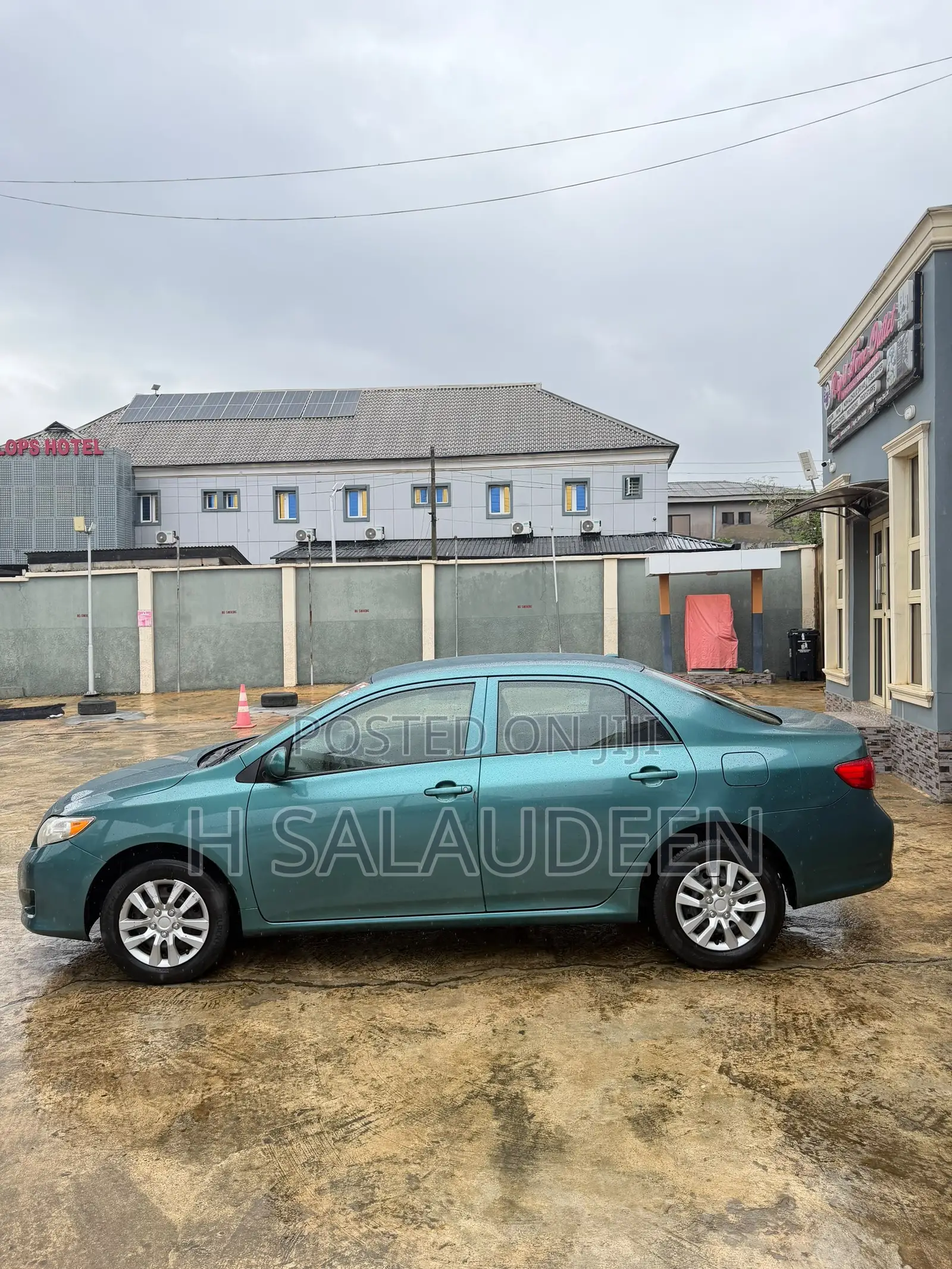 Toyota Corolla 2010 Green