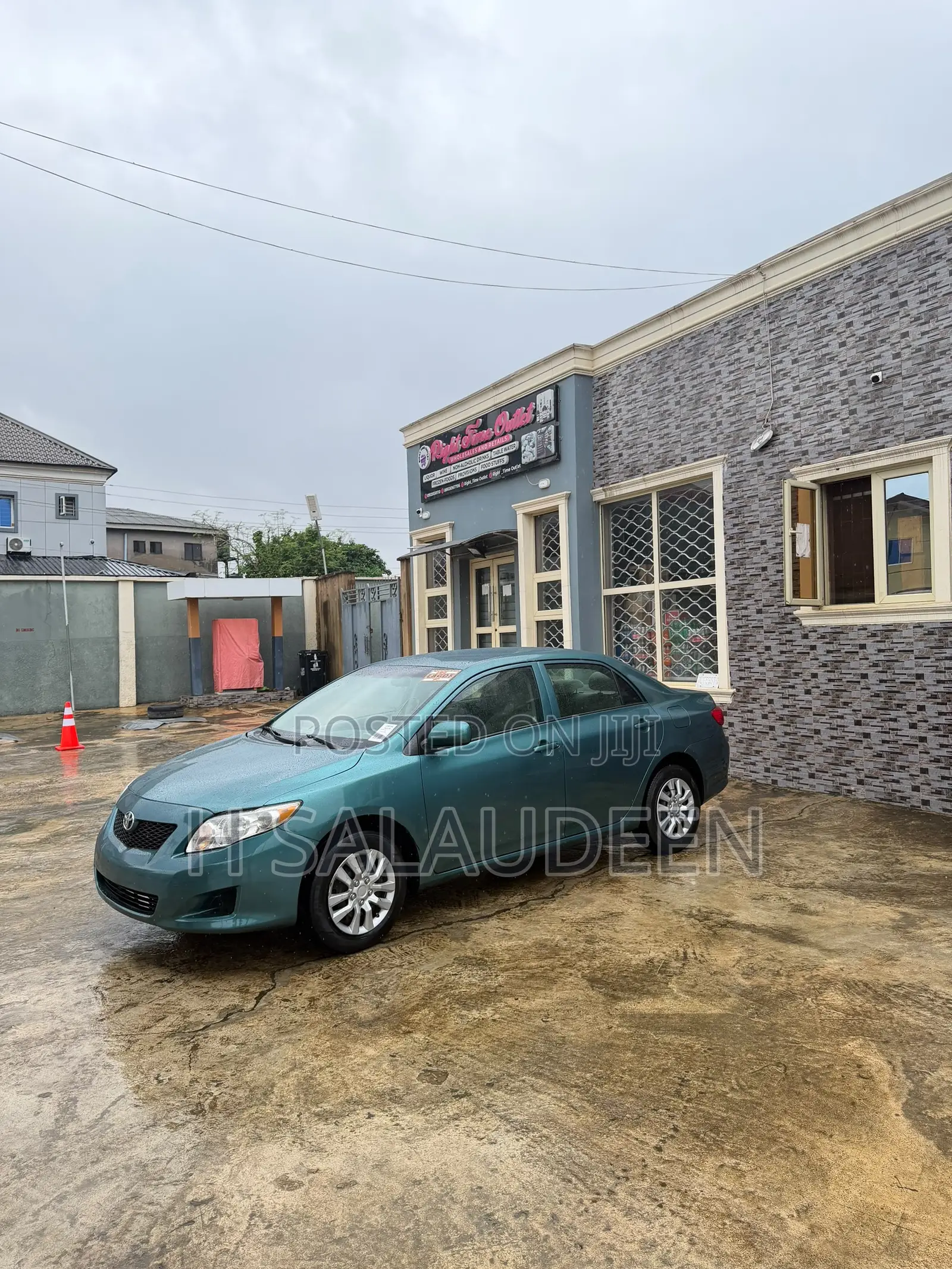 Toyota Corolla 2010 Green