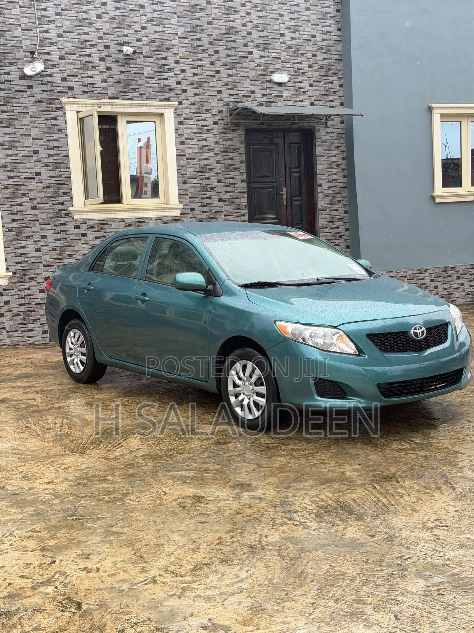 Toyota Corolla 2010 Green