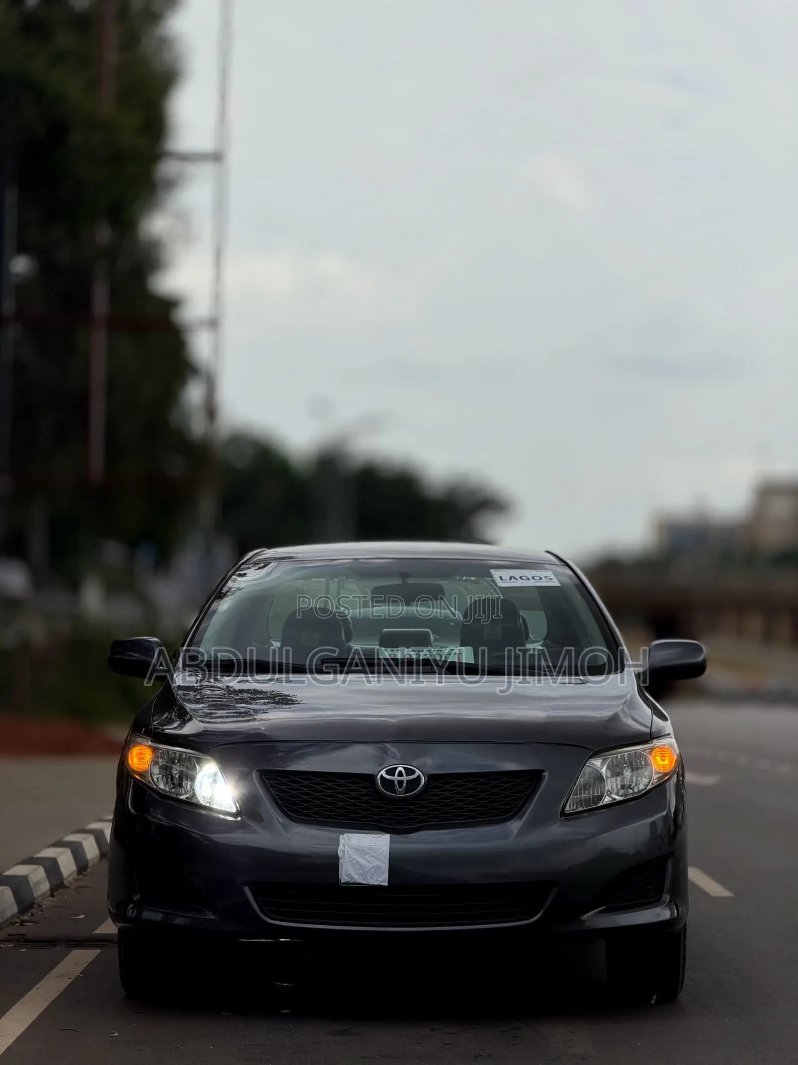 Toyota Corolla 2009 Gray