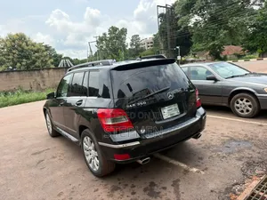 Mercedes-Benz GLK-Class 2011 Black