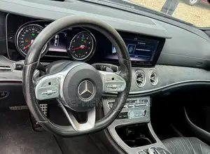 Mercedes-Benz CLS 2018 Black