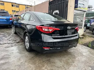 Hyundai Sonata Sport Sedan FWD (2.4L 4cyl 6A) 2017 Black