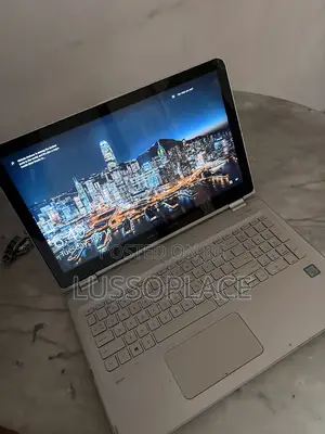 Laptop HP Envy X360 8GB Intel Core i7 HDD 1T