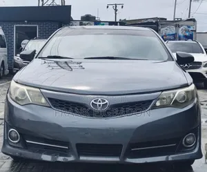 Toyota Camry 2012 Gray