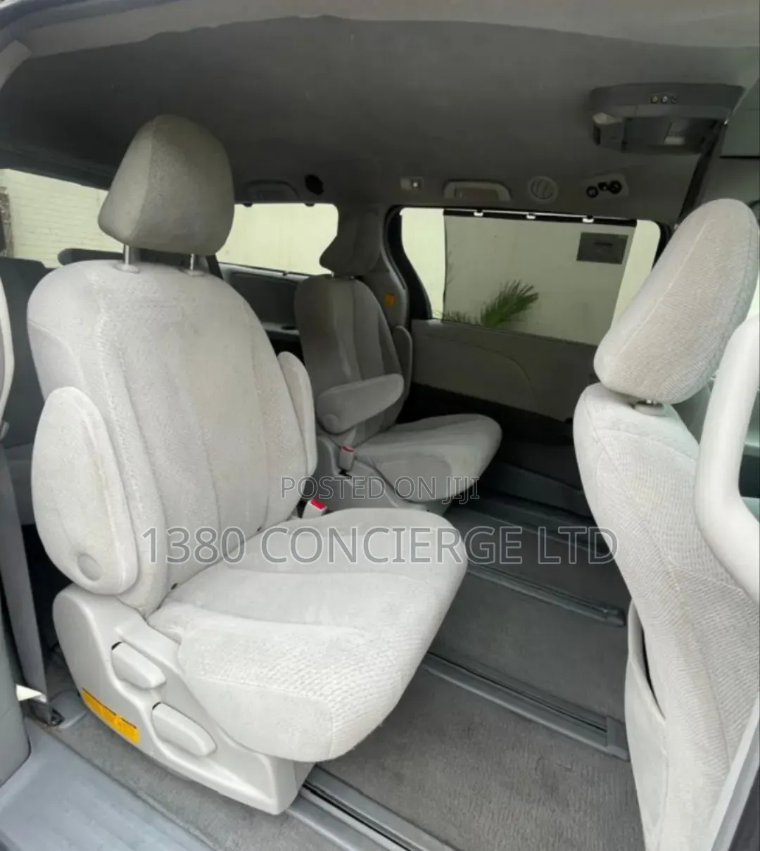 Toyota Sienna 2011 Gray