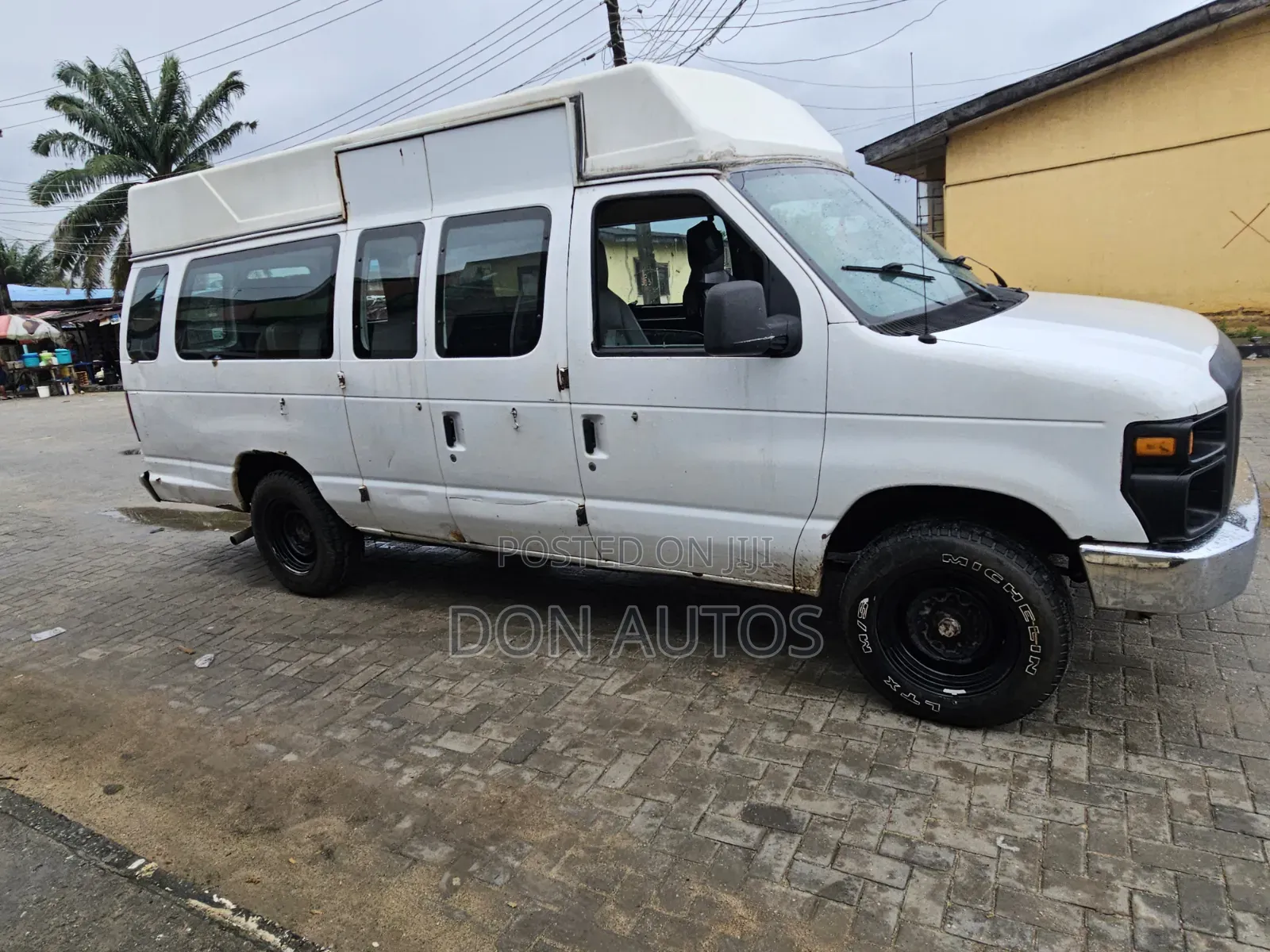 Ford E350 2009 White