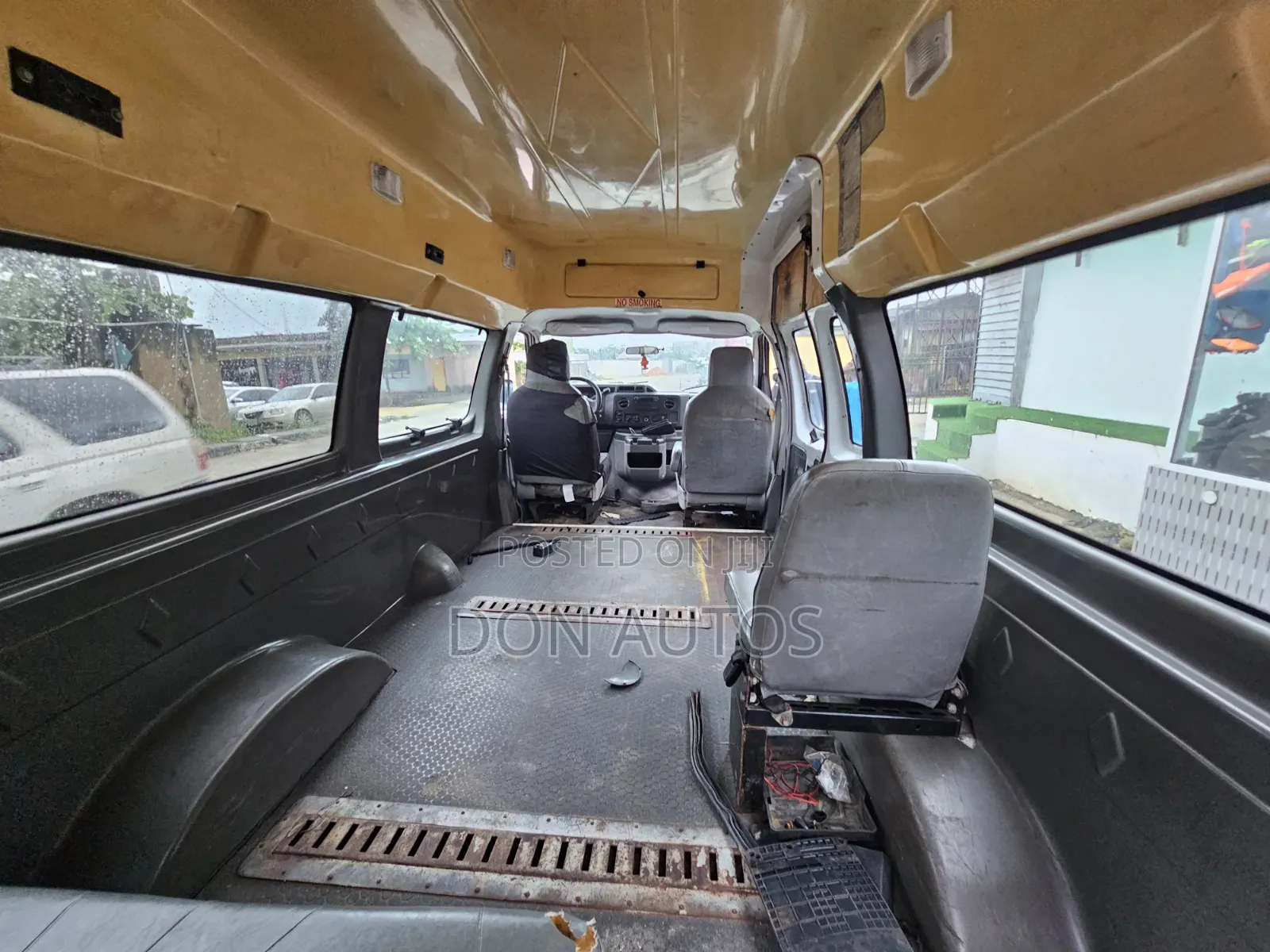 Ford E350 2009 White
