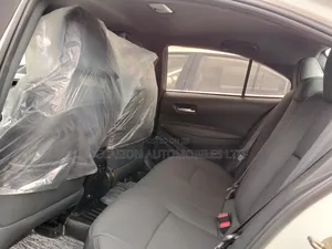 Toyota Corolla 2023 White
