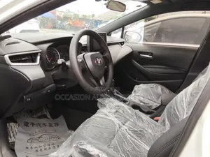 Toyota Corolla 2022 White