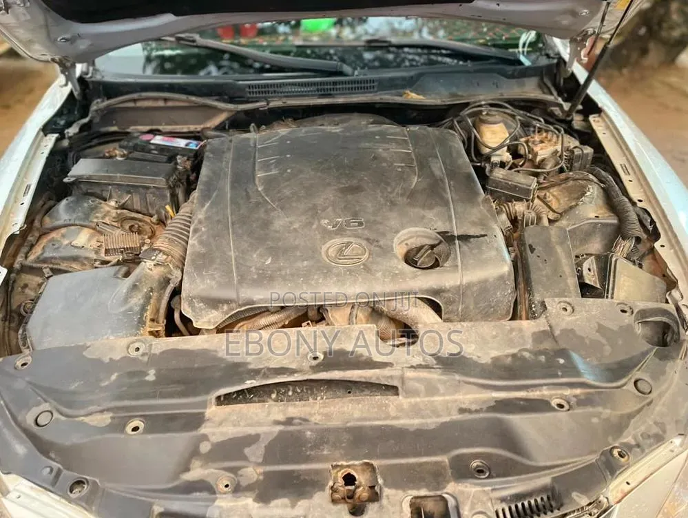 Lexus IS 2008 Silver