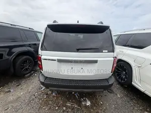 Toyota Land Cruiser 79 Series 2024 White