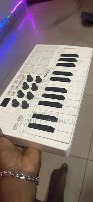 Midi Keyboard