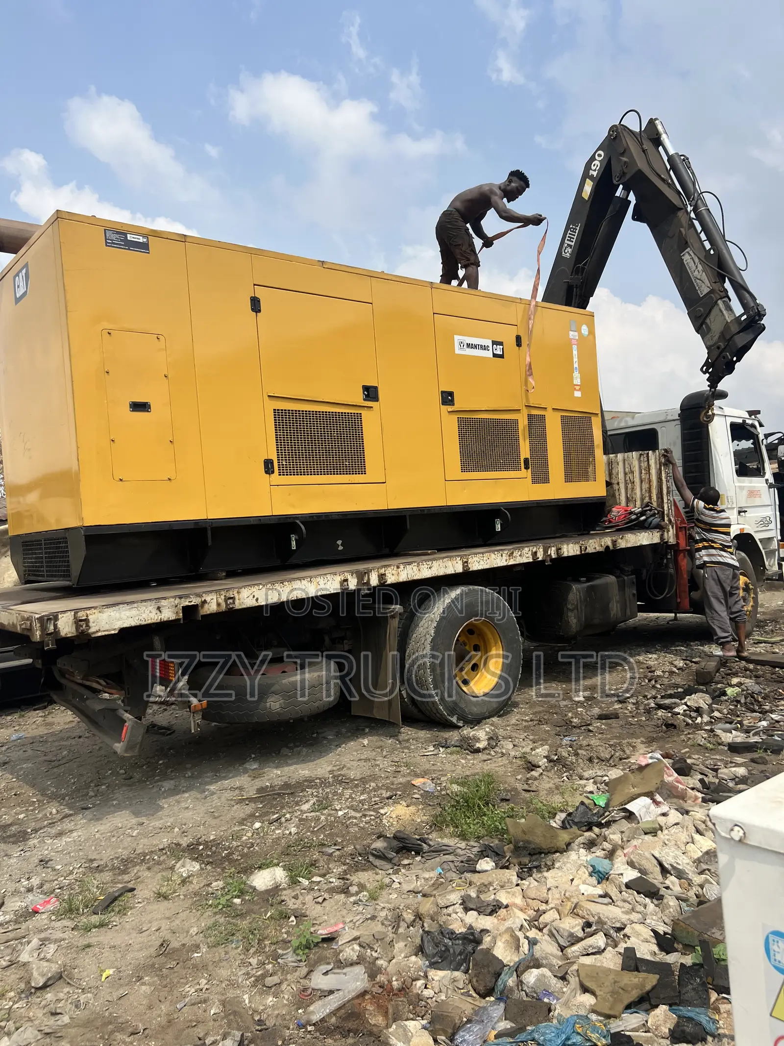 Heavy Lifting Made Easy With Izzy Trucks