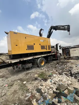 Heavy Lifting Made Easy With Izzy Trucks