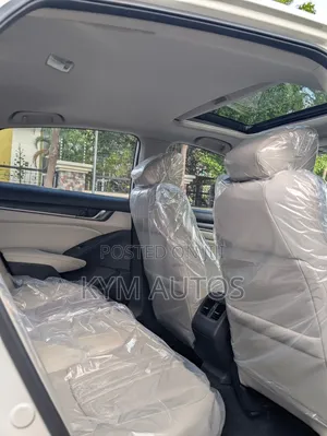 Honda Accord 2018 White