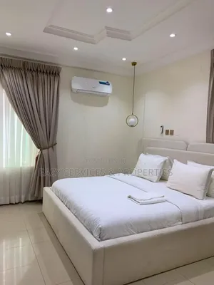 Furnished 3bdrm Apartment in Parkview Estate for rent