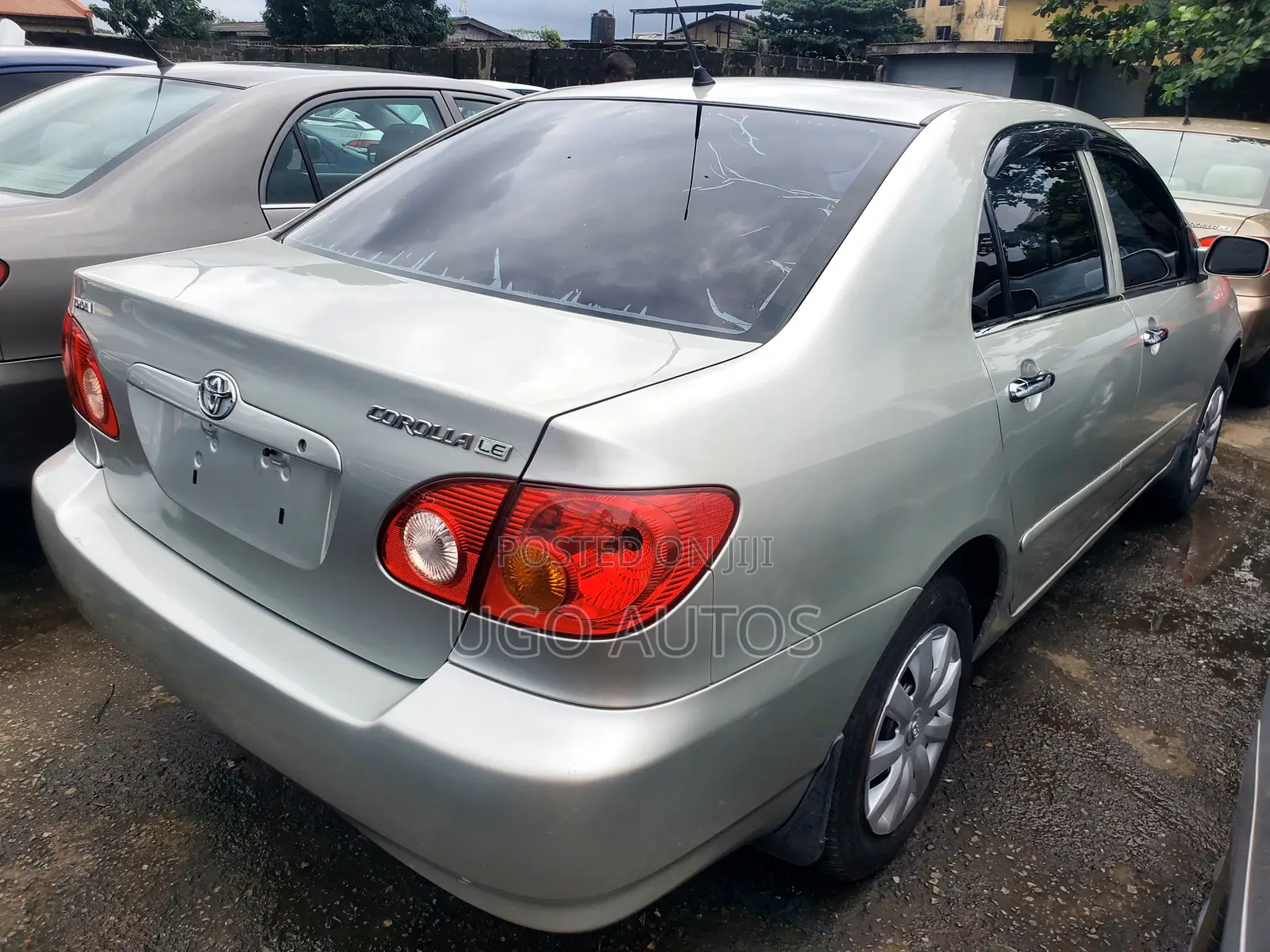 Toyota Corolla LE 2004 Silver
