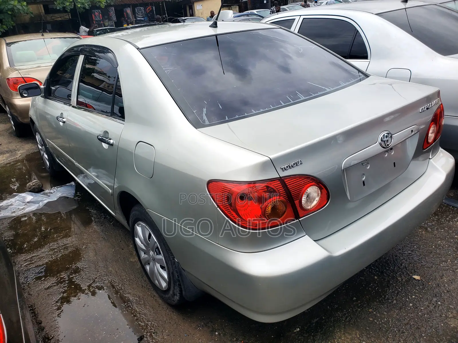 Toyota Corolla LE 2004 Silver