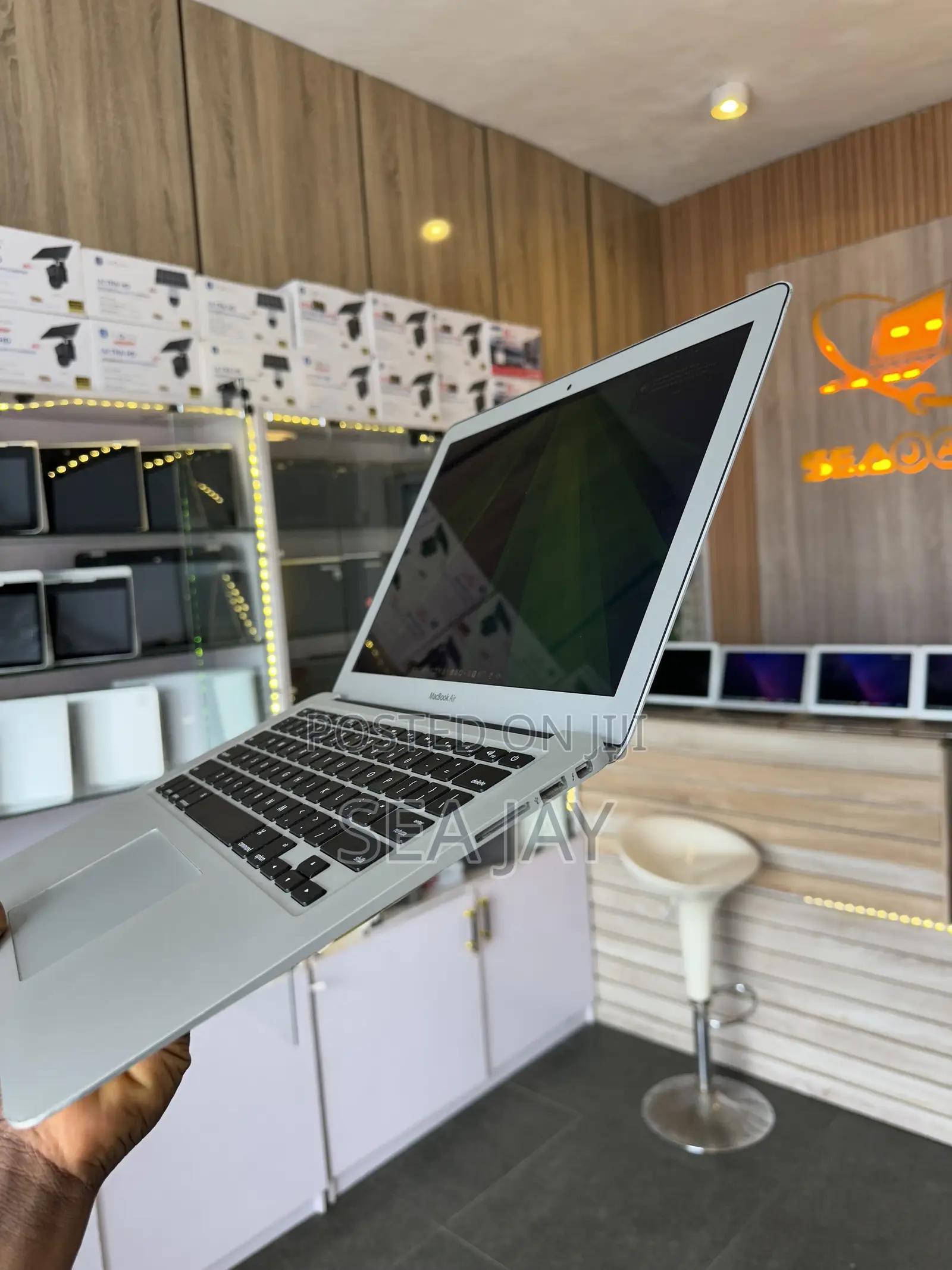 Laptop Apple MacBook Air 2015 8GB Intel Core i5 SSD 128GB