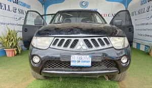 Mitsubishi L200 2011 Black