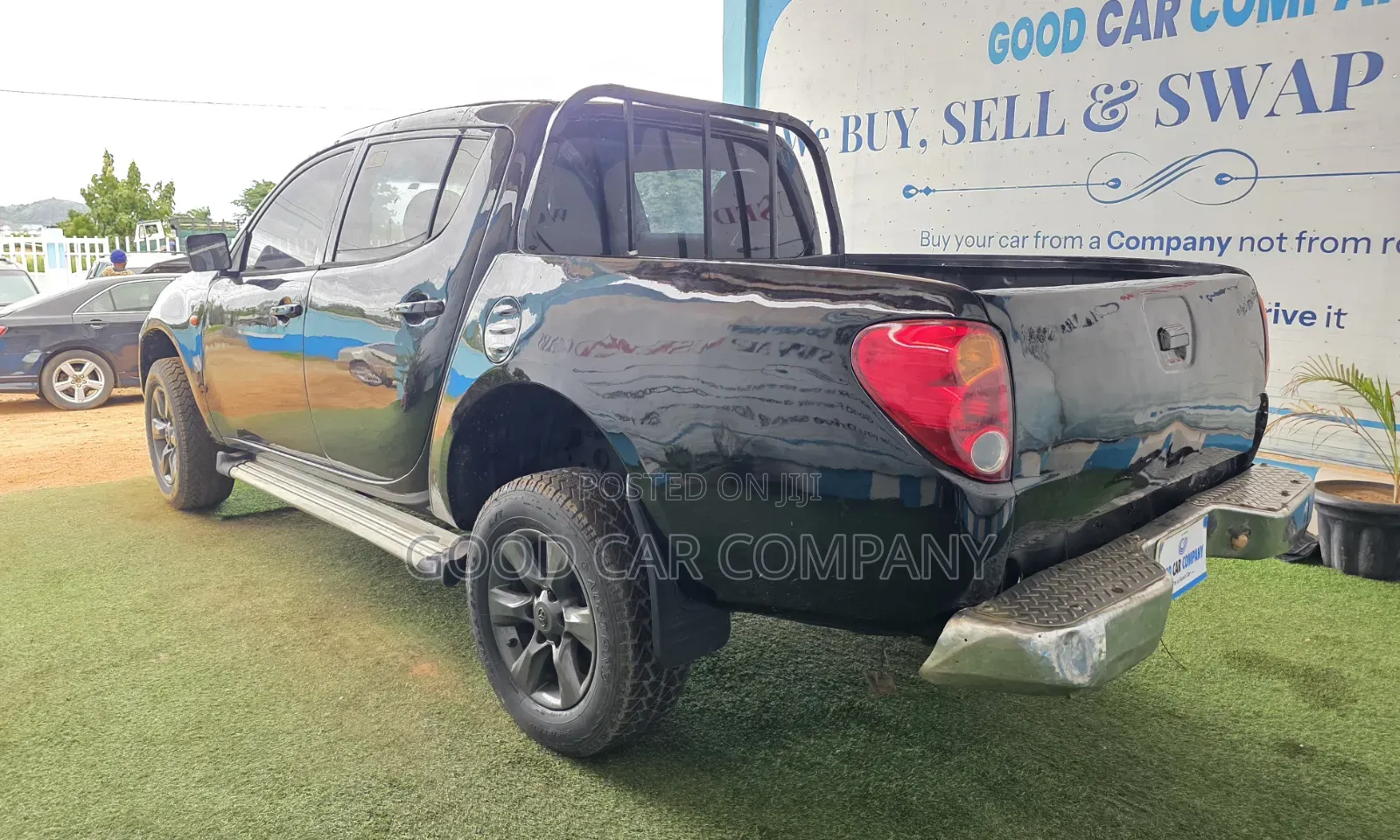 Mitsubishi L200 2011 Black