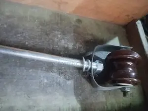 Shackle Insulator