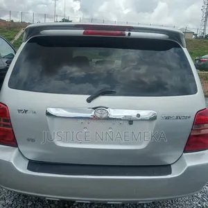 Toyota Highlander 2005 Silver