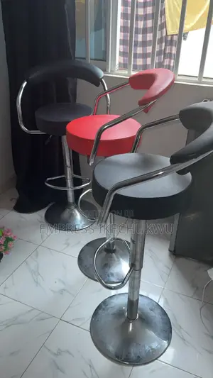 High Swing Chairs for Distress Sell