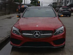 Mercedes-Benz C300 2016 Red