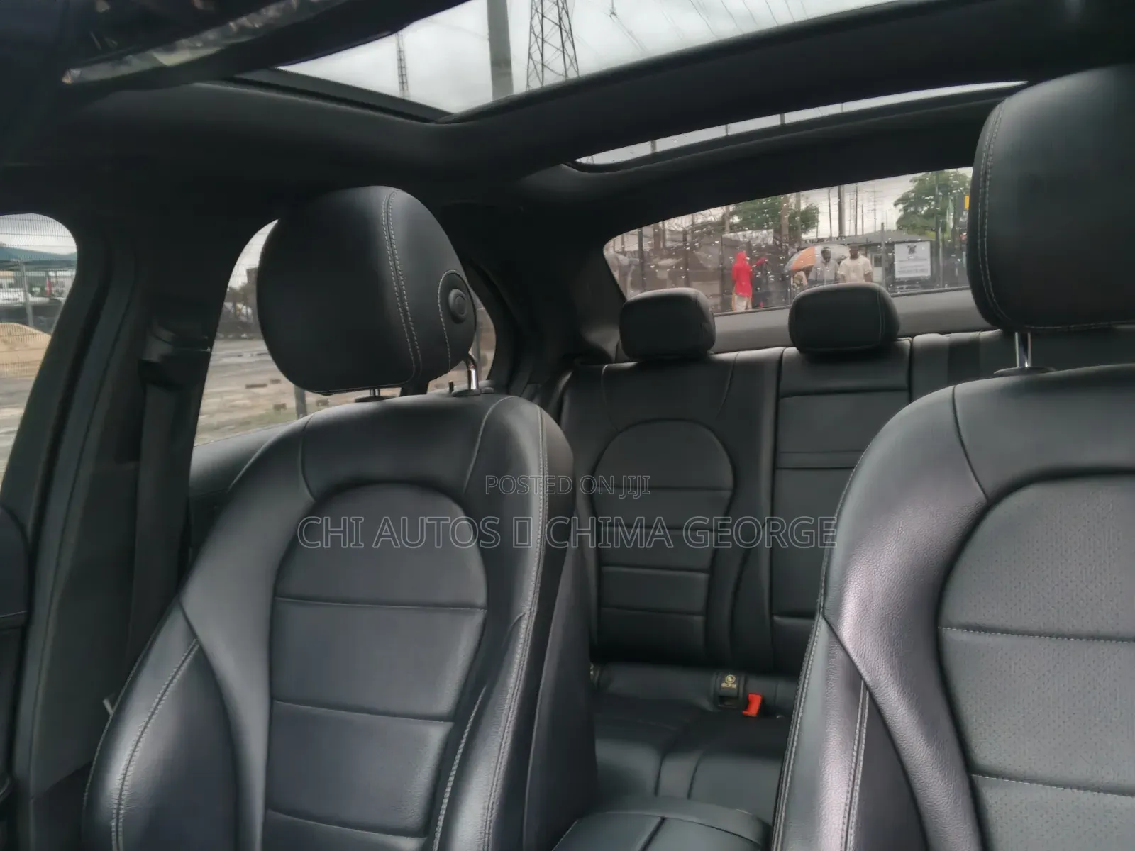 Mercedes-Benz C300 2016 Red
