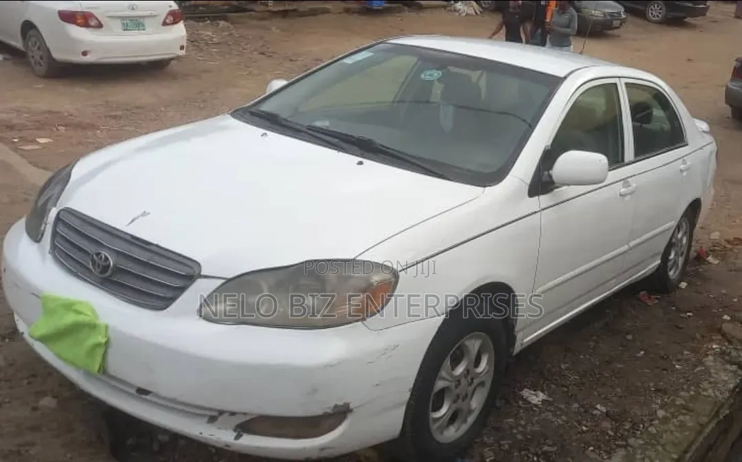 Toyota Corolla 2007 White