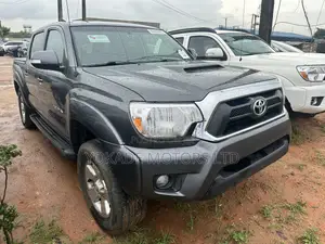 Toyota Tacoma Double Cab 4x2 PreRunner 4.0L V6 5-Speed Automatic 2013
