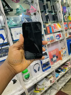 Apple iPhone 11 64 GB Black