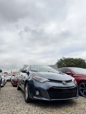 Toyota Corolla LE Premium 4dr Sedan (1.8L 4cyl CVT) 2015 Gray