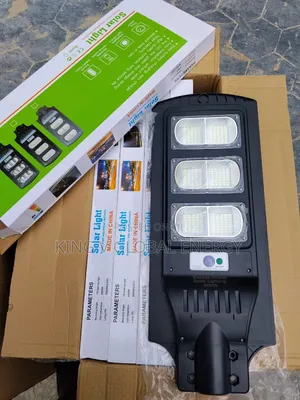 Excess Power 3 Eye's Divided 500watts Solar Street Lights