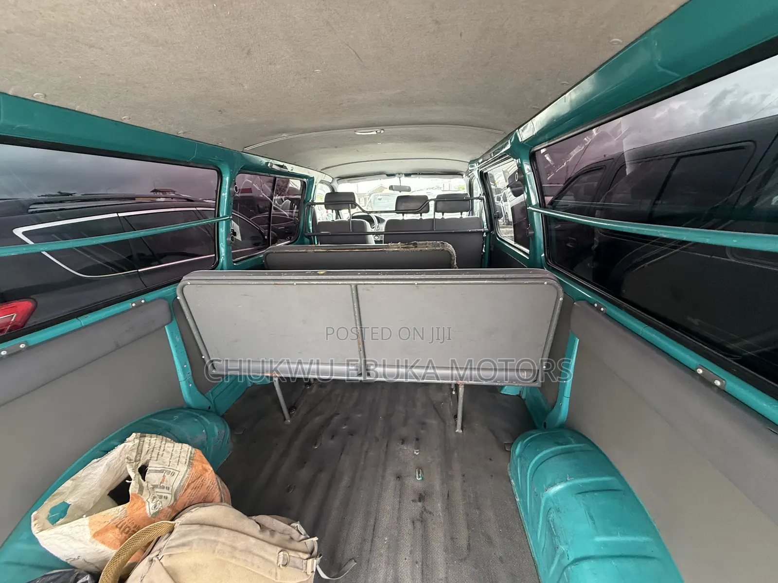 Toyota HiAce 2004 Green