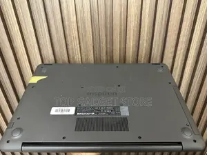 Laptop Dell Inspiron 15 5567 8GB Intel Core i5 HDD 1T