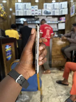 Apple iPhone Air 256 GB White