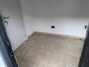 5bdrm Duplex in Gra Ikeja for rent