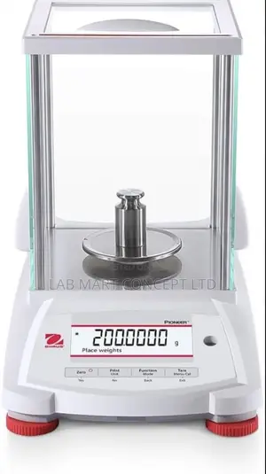 OHAUS Pioneer PX224Analytical Balance