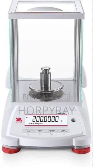 OHAUS Pioneer PX224Analytical Balance