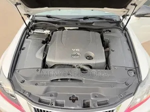 Lexus IS 2010 White