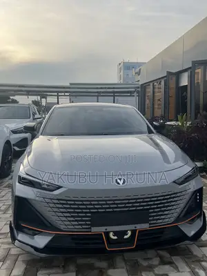 New Changan UNI-V 1.5 Petrol FWD 2023 Gray