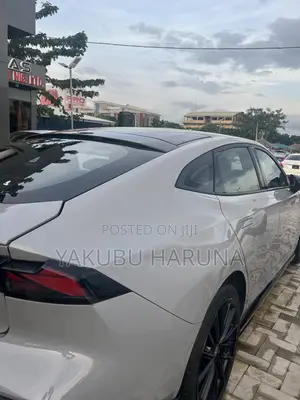 New Changan UNI-V 1.5 Petrol FWD 2023 Gray