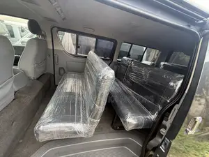 Toyota HiAce 2010 Black