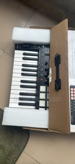 M-Audio OXYGEN25 Midi Keyboard